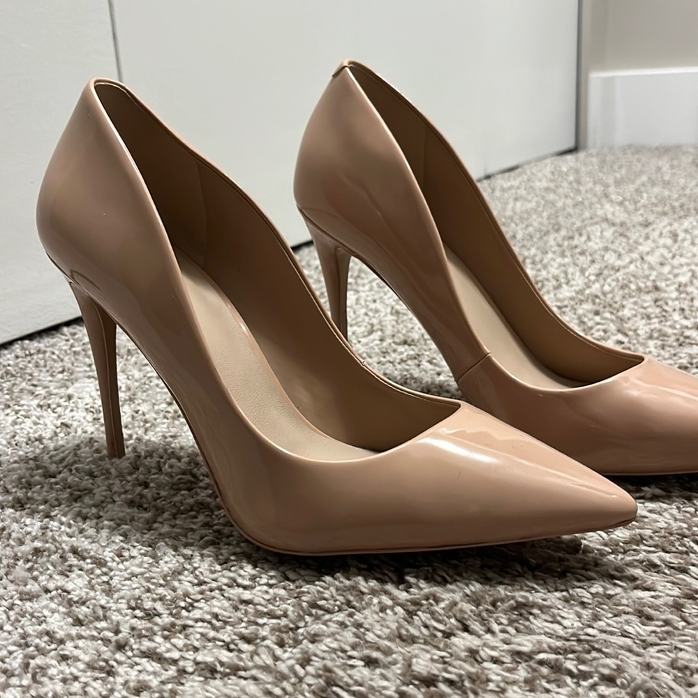 Aldo nude heels